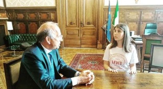  Emilia Fares con il ministro Bussetti